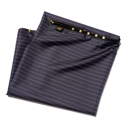 Black thin stripes